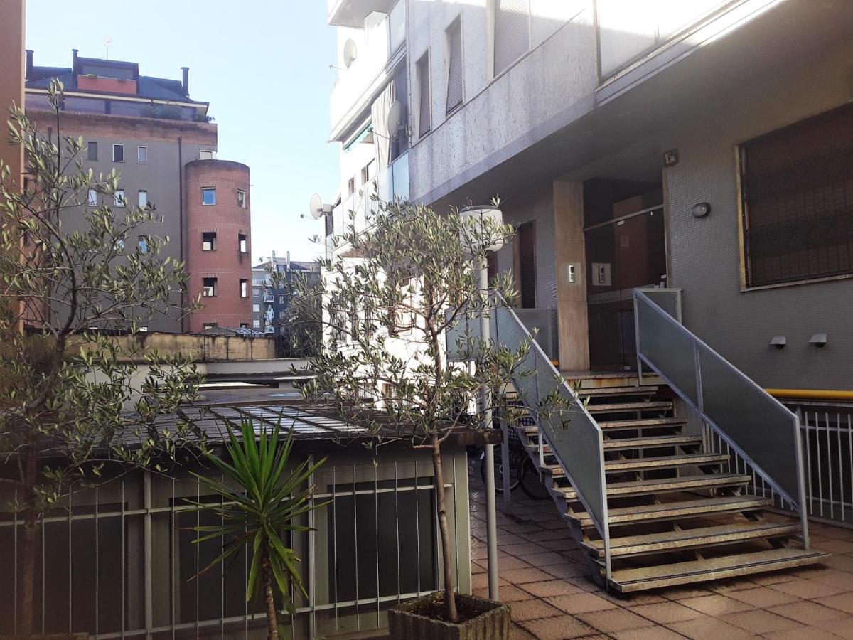 Camera A Milano Zona Nolo Cimiano Apartment Exterior photo